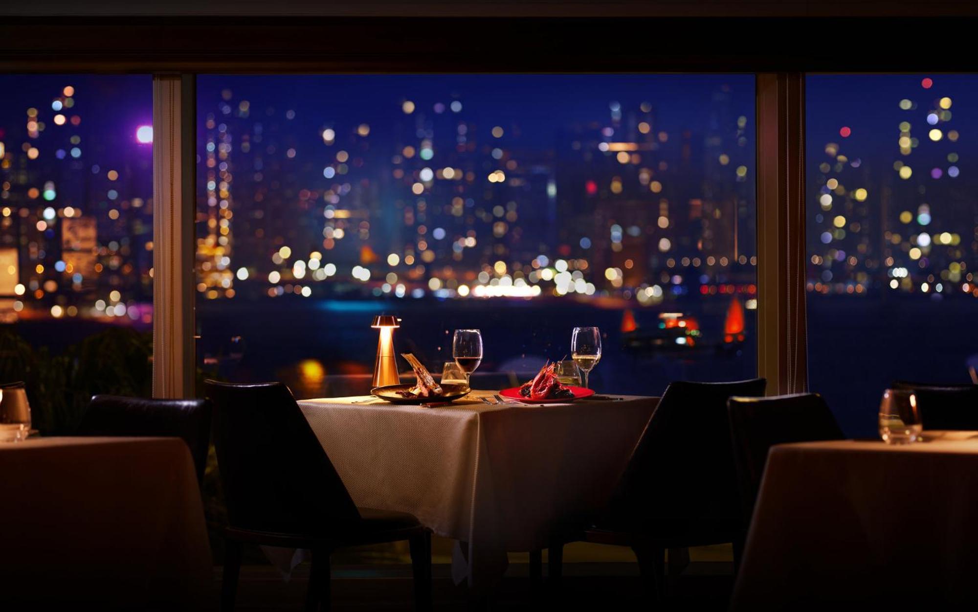 Intercontinental Grand Stanford Hong Kong By Ihg Exterior foto View from the restaurant